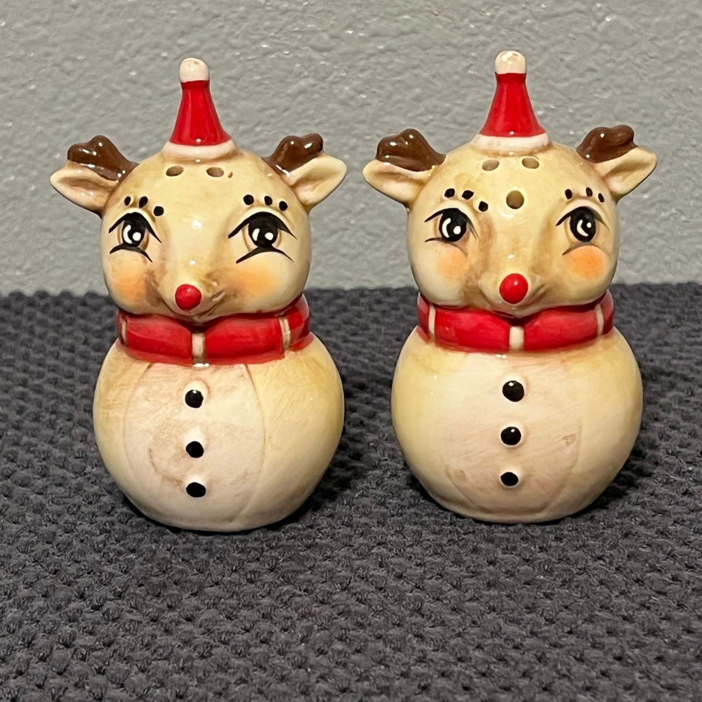 Transpac Christmas Deer Salt & Pepper Shakers 5x3.5in
New